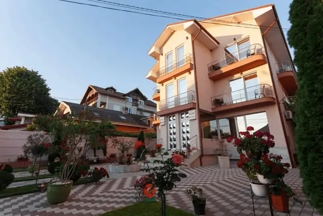 Vila Balan