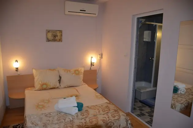 Pensiunea Calutul de Mare 2